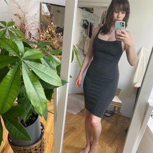 COMFY ZARA BODYCON DRESS| GREY VERSATILE CLASSIC SILLOUETTE| FITTED DRESS| ZARA